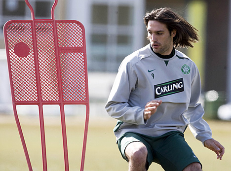 The Bhoy Wonders About… That tackle, Neil Lennon and Saying Goodbye to Georgios Samaras