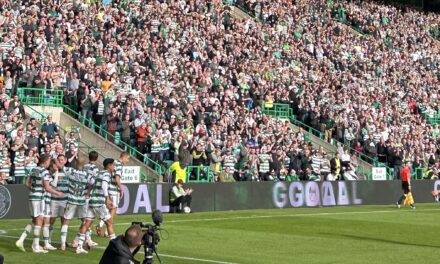 <strong>Celtic ease past Dundee in 3-0 win </strong>